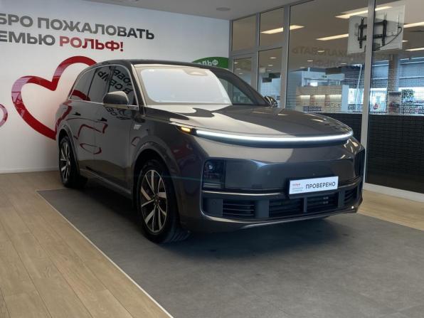 Li Auto (Lixiang) L8 I с пробегом 2023 года, цена 5 597 000 рублей, 42000 км, внедорожник, Автокод Объявления