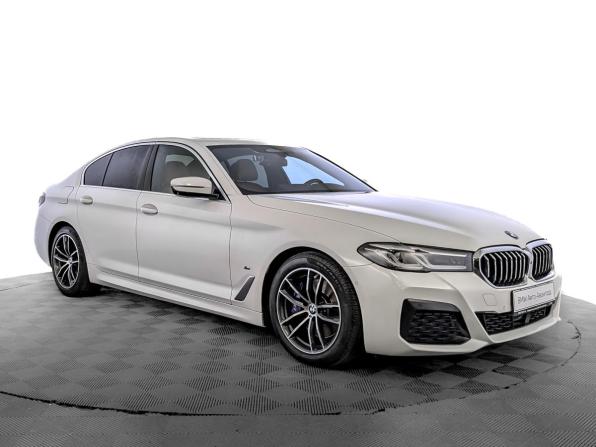 BMW 5 серии VII (G30/G31/G38) Рестайлинг с пробегом 2021 года, цена 4 400 000 рублей, 54082 км, седан, Автокод Объявления