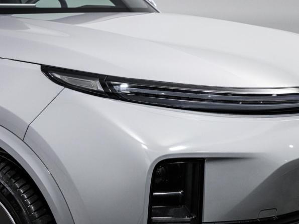 Li Auto (Lixiang) L9 I Рестайлинг с пробегом 2025 года, цена 10 593 000 рублей, 13352 км, внедорожник, Автокод Объявления