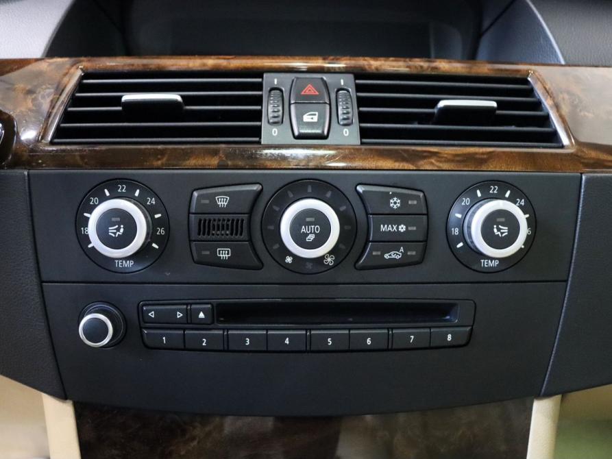 BMW 5 серии V (E60/E61) Рестайлинг Калининград  - изображение 16