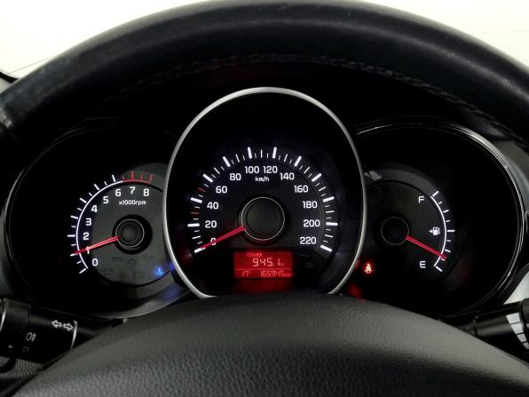 Kia Rio III Рестайлинг с пробегом 2016 года, цена 940 000 рублей, 165944 км, седан, Автокод Объявления