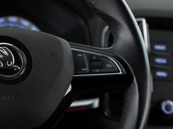Skoda Karoq I с пробегом 2020 года, цена 2 299 046 рублей, 94640 км, внедорожник, Автокод Объявления