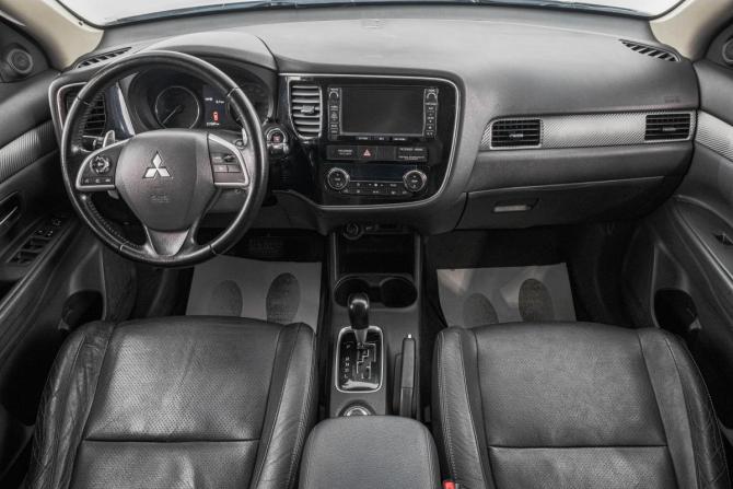 Mitsubishi Outlander III с пробегом 2013 года, цена 1 649 000 рублей, 210000 км, внедорожник, Автокод Объявления