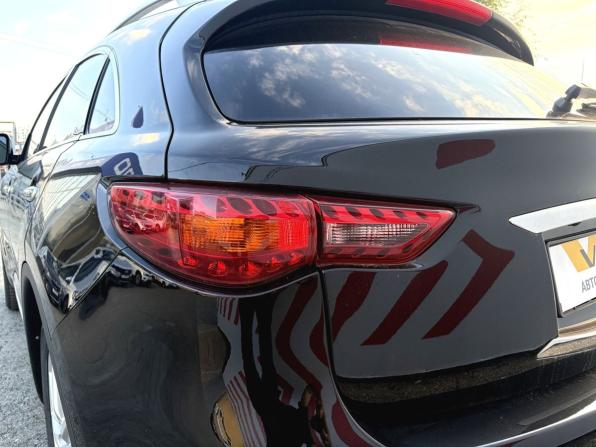 Infiniti QX70 с пробегом 2016 года, цена 2 530 000 рублей, 178000 км, внедорожник, Автокод Объявления