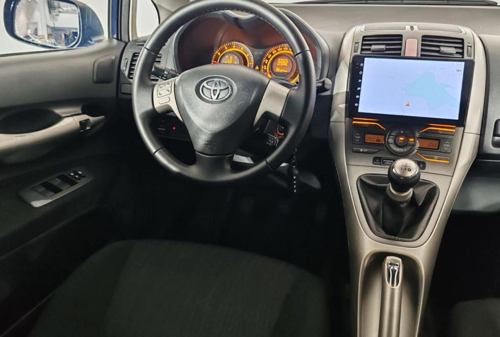 Toyota Auris I Ярославль  - изображение 11