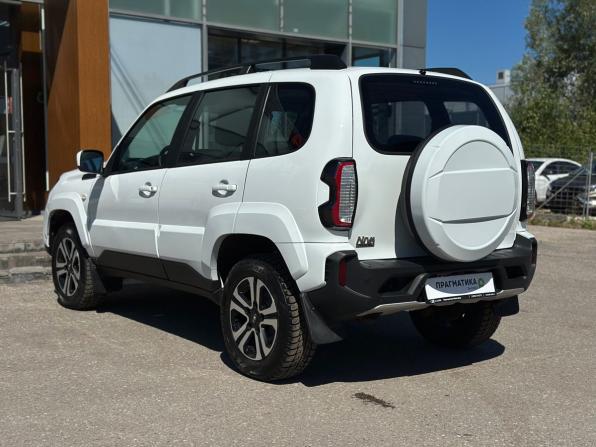 Lada (ВАЗ) Niva Travel I с пробегом 2025 года, цена 1 279 000 рублей, 13090 км, внедорожник, Автокод Объявления