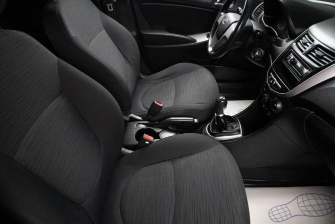 Hyundai Solaris I Рестайлинг с пробегом 2014 года, цена 749 000 рублей, 214021 км, седан, Автокод Объявления