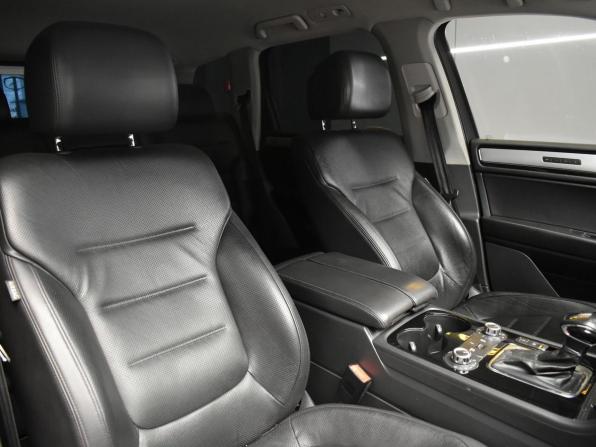 Volkswagen Touareg II с пробегом 2011 года, цена 1 830 000 рублей, 353000 км, внедорожник, Автокод Объявления