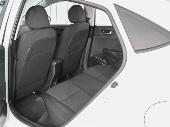 Hyundai Solaris II Рестайлинг с пробегом 2021 года, цена 1 615 000 рублей, 124198 км, седан, Автокод Объявления