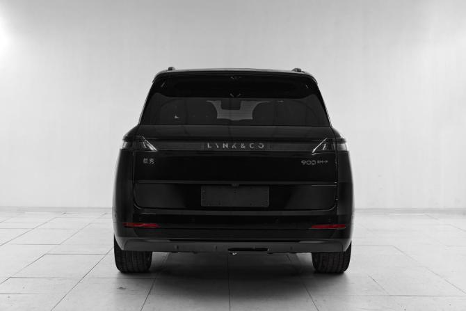 Lynk &amp; Co 900 с пробегом 2025 года, цена 7 749 000 рублей, 59 км, внедорожник, Автокод Объявления