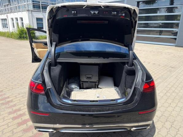 Новый Mercedes-Benz Maybach S-Класс II (Z223) Рестайлинг 2026 года, цена 48 500 000 рублей, седан, Автокод Объявления