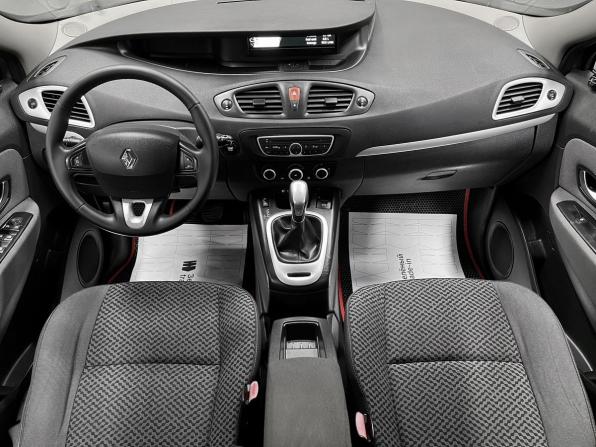 Renault Scenic III с пробегом 2011 года, цена 745 000 рублей, 187165 км, компактвэн, Автокод Объявления