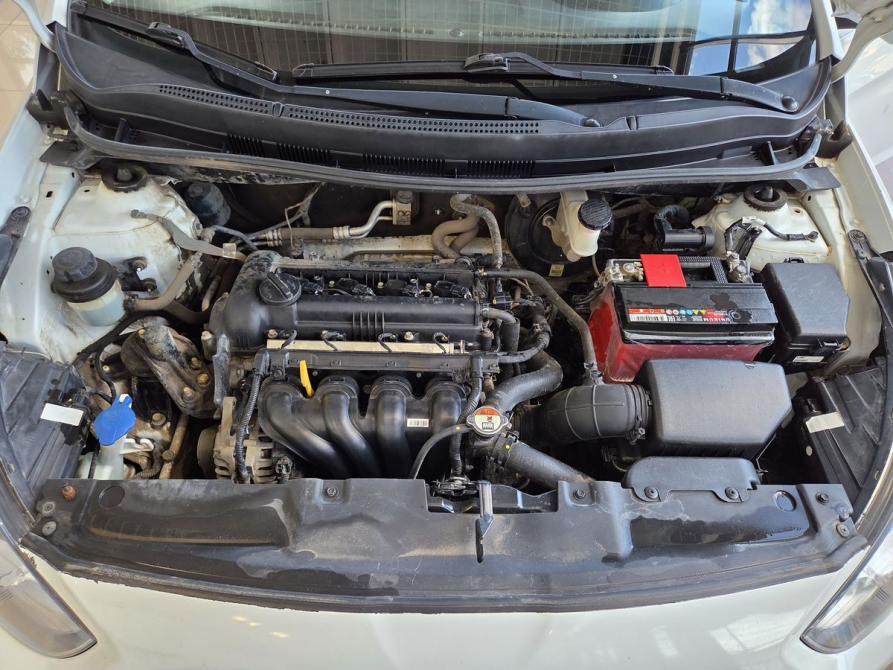 Hyundai Solaris I Саратов  - изображение 18