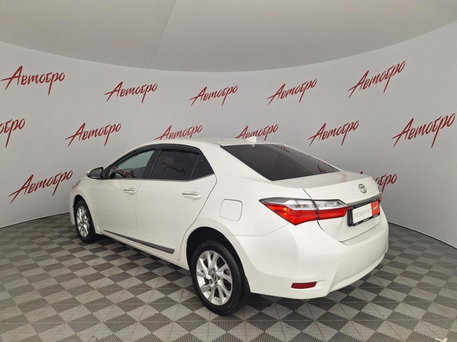 Toyota Corolla XI (E160 E170 E180) Рестайлинг 1 Псков  - изображение 3