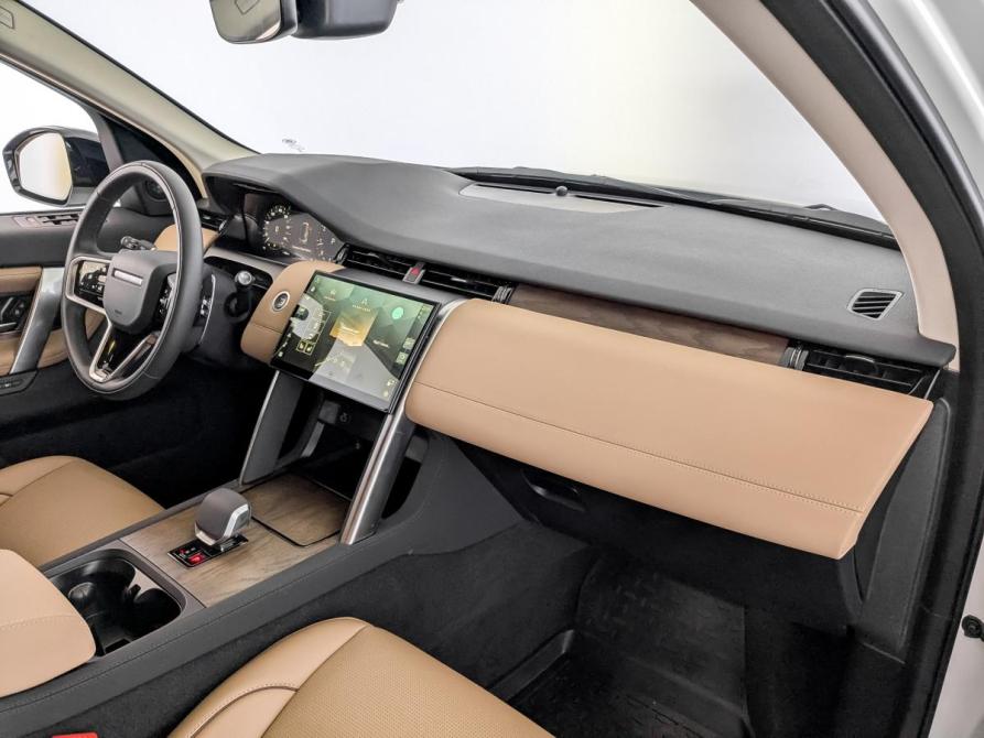 Land Rover Discovery Sport I Рестайлинг Москва  - изображение 11
