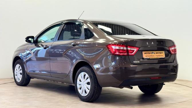 Lada (ВАЗ) Vesta I с пробегом 2021 года, цена 949 000 рублей, 115676 км, седан, Автокод Объявления