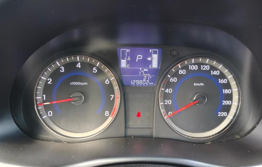 Hyundai Solaris I Рестайлинг Воронеж  - изображение 12