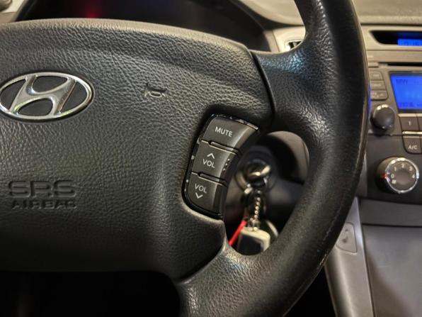 Hyundai Sonata V (NF) Рестайлинг с пробегом 2008 года, цена 579 000 рублей, 226000 км, седан, Автокод Объявления