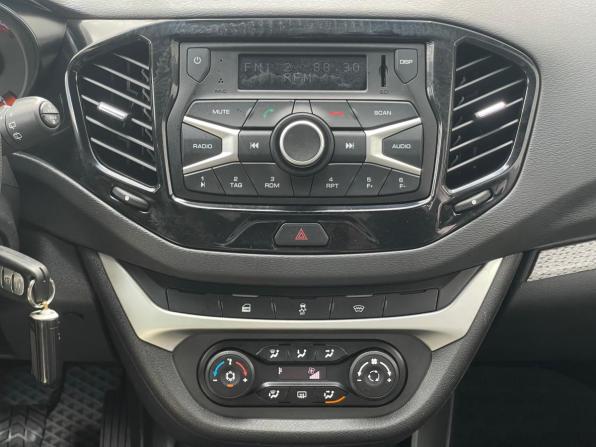 Lada (ВАЗ) Vesta I с пробегом 2021 года, цена 1 277 000 рублей, 93013 км, универсал, Автокод Объявления