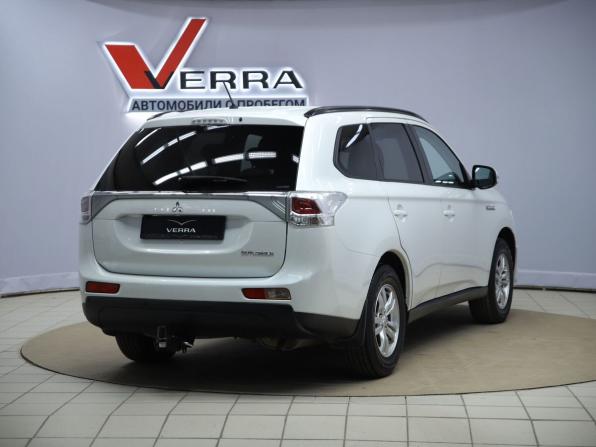 Mitsubishi Outlander III с пробегом 2013 года, цена 1 590 000 рублей, 151404 км, внедорожник, Автокод Объявления