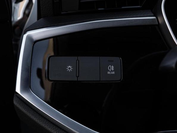 Audi Q3 II (F3) с пробегом 2021 года, цена 3 425 000 рублей, 70493 км, внедорожник, Автокод Объявления