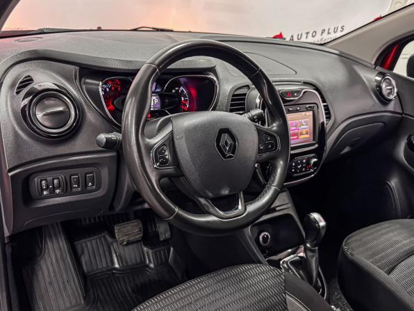 Renault Kaptur I с пробегом 2017 года, цена 1 379 000 рублей, 160536 км, внедорожник, Автокод Объявления
