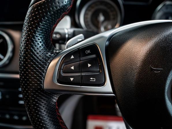 Mercedes-Benz CLA I (C117 X117) с пробегом 2015 года, цена 1 760 000 рублей, 77400 км, седан, Автокод Объявления