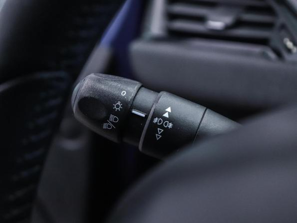 Peugeot 208 I с пробегом 2013 года, цена 700 000 рублей, 151846 км, хэтчбек, Автокод Объявления