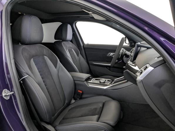 BMW 3 серии VII (G2x) Рестайлинг 2 с пробегом 2025 года, цена 6 200 000 рублей, 4666 км, седан, Автокод Объявления