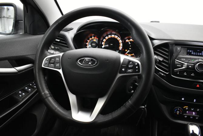Lada (ВАЗ) Vesta I с пробегом 2020 года, цена 1 000 000 рублей, 81813 км, седан, Автокод Объявления