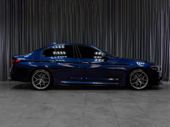 BMW 5 серии VII (G30/G31/G38) с пробегом 2018 года, цена 3 499 000 рублей, 198805 км, седан, Автокод Объявления