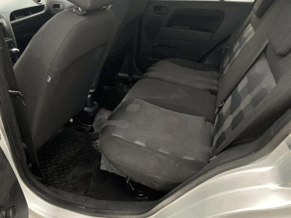 Ford Fusion I Рестайлинг с пробегом 2006 года, цена 244 000 рублей, 252470 км, хэтчбек, Автокод Объявления