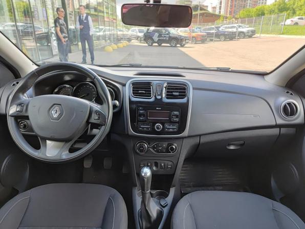 Renault Sandero II с пробегом 2017 года, цена 969 800 рублей, 91226 км, хэтчбек, Автокод Объявления
