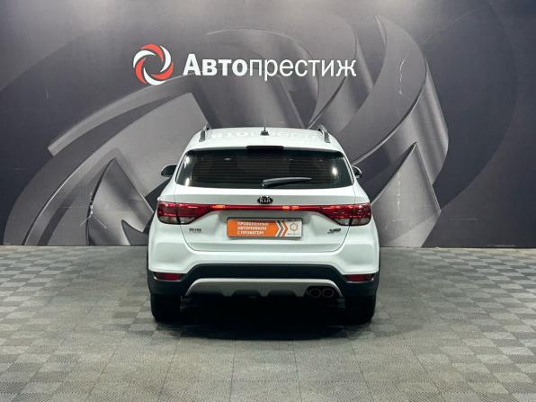 Kia Rio IV с пробегом 2017 года, цена 1 365 000 рублей, 125400 км, хэтчбек, Автокод Объявления