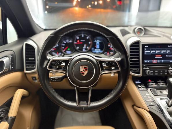 Porsche Cayenne II Рестайлинг (958) с пробегом 2017 года, цена 3 989 000 рублей, 138000 км, внедорожник, Автокод Объявления