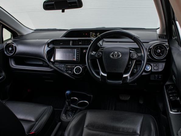 Toyota Aqua I Рестайлинг 2 с пробегом 2018 года, цена 1 140 000 рублей, 85044 км, хэтчбек, Автокод Объявления