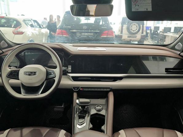 Geely Monjaro I с пробегом 2023 года, цена 2 550 000 рублей, 124543 км, внедорожник, Автокод Объявления
