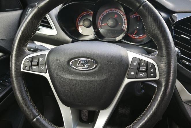 Lada (ВАЗ) Vesta I с пробегом 2021 года, цена 1 365 000 рублей, 74292 км, универсал, Автокод Объявления