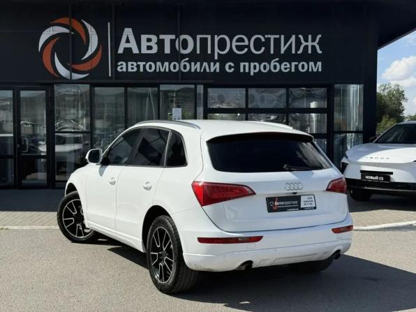Audi Q5 I (8R) с пробегом 2010 года, цена 1 249 000 рублей, 248311 км, внедорожник, Автокод Объявления
