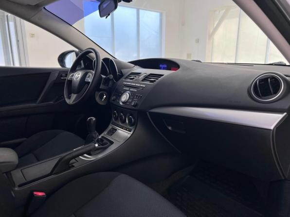 Mazda 3 II (BL) с пробегом 2011 года, цена 870 000 рублей, 159800 км, седан, Автокод Объявления