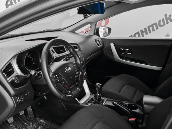 Kia Ceed II с пробегом 2014 года, цена 895 000 рублей, 210742 км, хэтчбек, Автокод Объявления