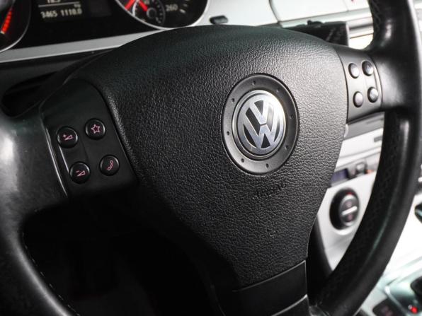 Volkswagen Passat B6 с пробегом 2009 года, цена 849 000 рублей, 183465 км, универсал, Автокод Объявления