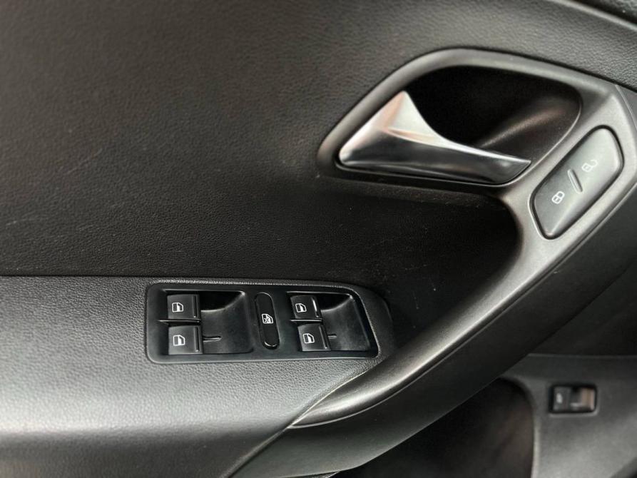 Volkswagen Polo V Рестайлинг Ростов-на-Дону  - изображение 15
