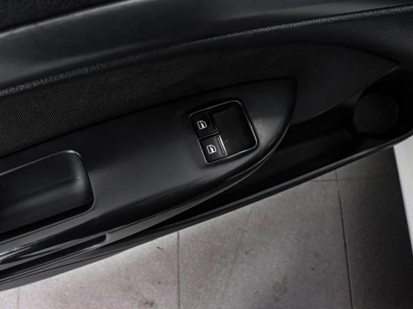 Skoda Octavia II (A5) Рестайлинг с пробегом 2011 года, цена 699 000 рублей, 282152 км, лифтбек, Автокод Объявления