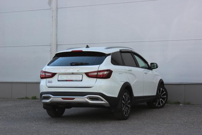 Lada (ВАЗ) Vesta I Рестайлинг (NG) с пробегом 2024 года, цена 1 577 000 рублей, 8467 км, универсал, Автокод Объявления