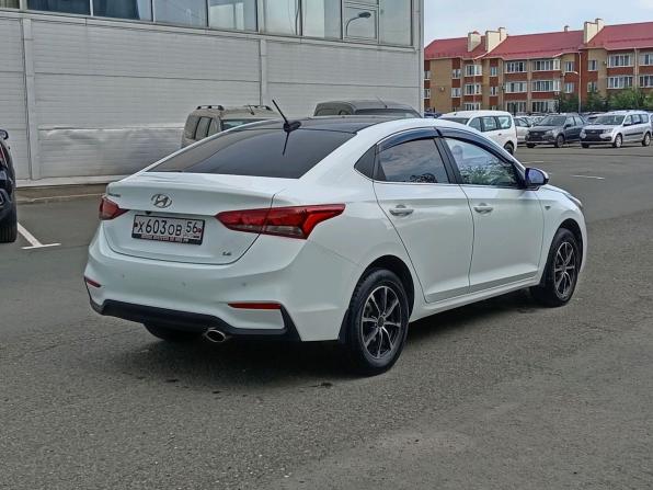 Hyundai Solaris II с пробегом 2018 года, цена 1 270 000 рублей, 122000 км, седан, Автокод Объявления