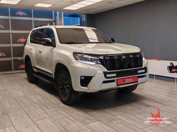 Toyota Land Cruiser Prado 150 Series Рестайлинг 1 с пробегом 2015 года, цена 3 600 000 рублей, 130000 км, внедорожник, Автокод Объявления