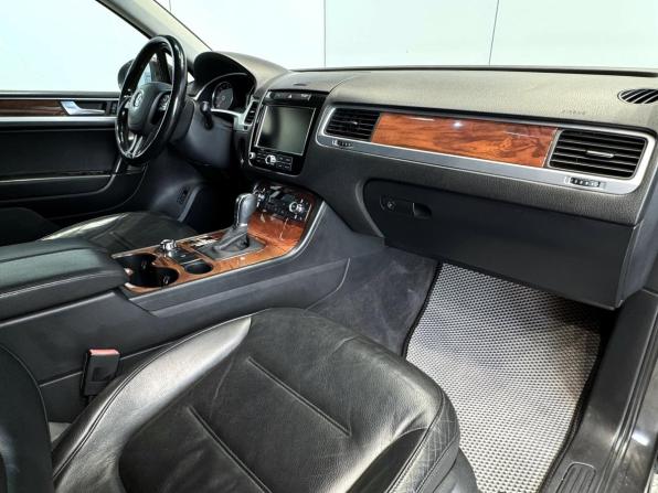 Volkswagen Touareg II с пробегом 2010 года, цена 1 770 000 рублей, 241319 км, внедорожник, Автокод Объявления