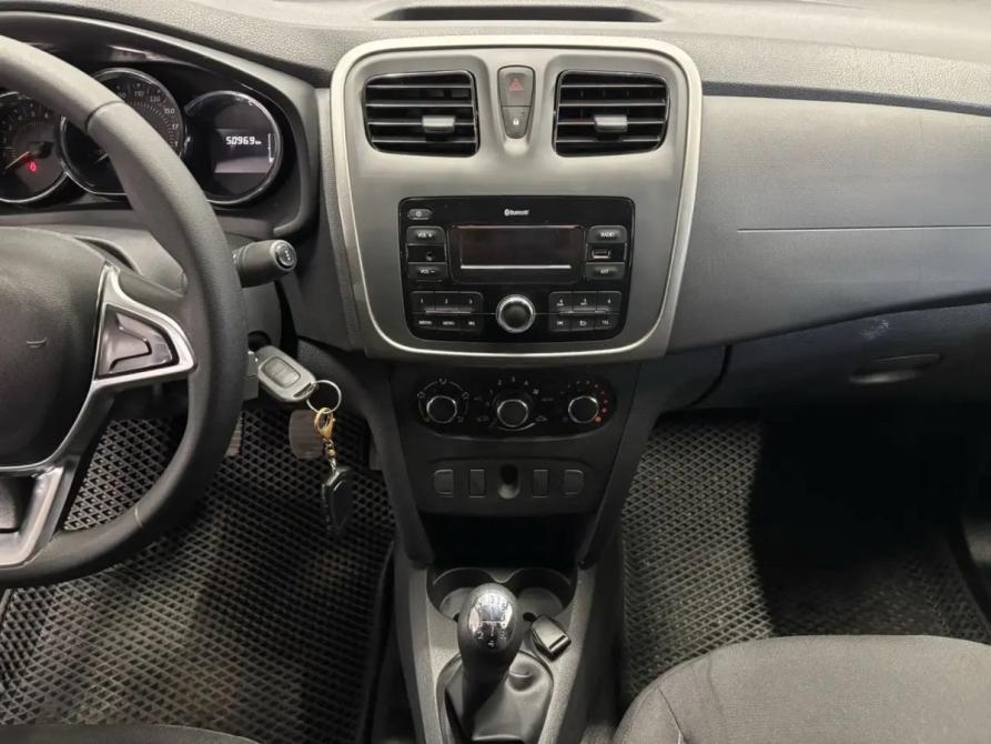 Renault Logan II Рестайлинг Саратов  - изображение 9