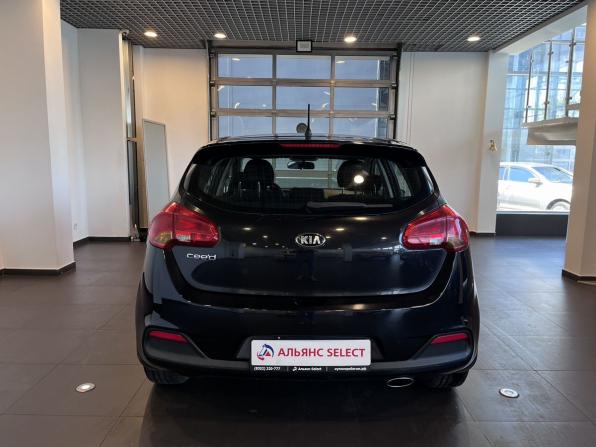 Kia Ceed II с пробегом 2014 года, цена 1 050 000 рублей, 138873 км, хэтчбек, Автокод Объявления